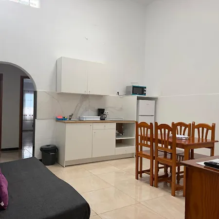 Apartment La Casa Rosada 2 Arrecife (Lanzarote)